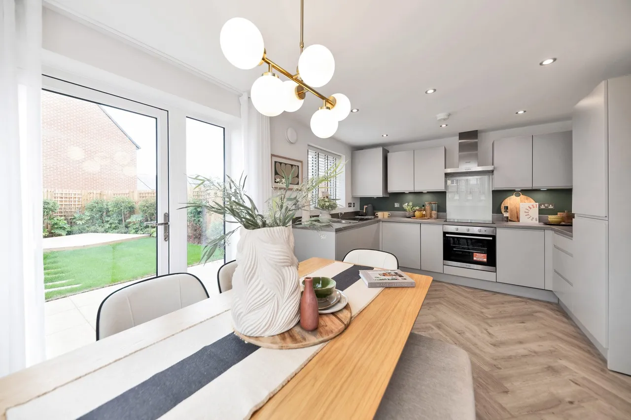 Bronte Avenue, Milton Keynes, MK4, photo 8