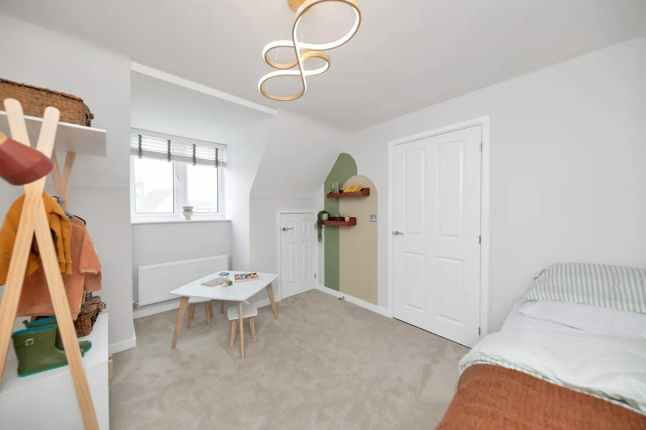Bronte Avenue, Milton Keynes, MK4, photo 16