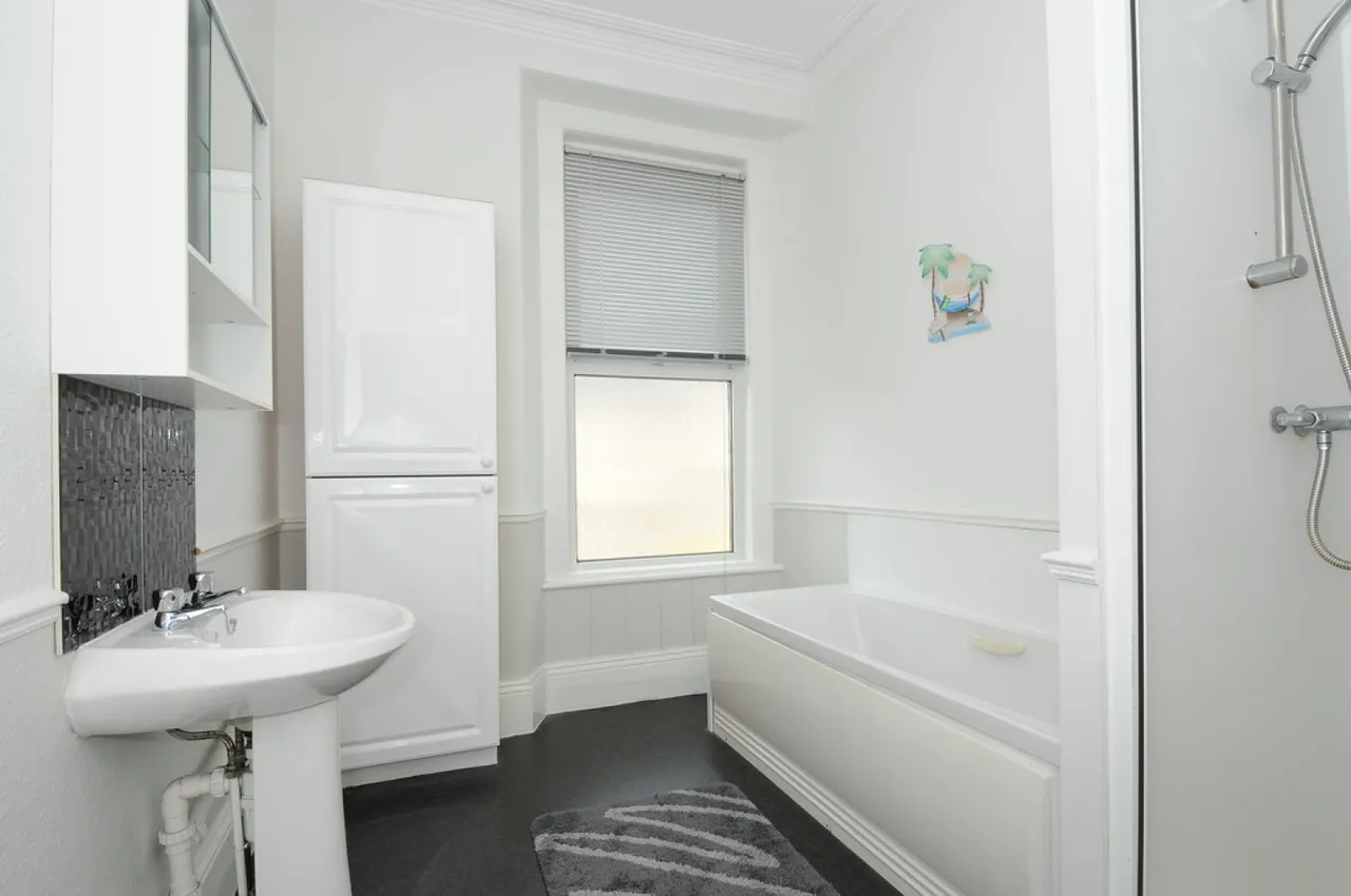 May Terrace, St Judes, photo 7