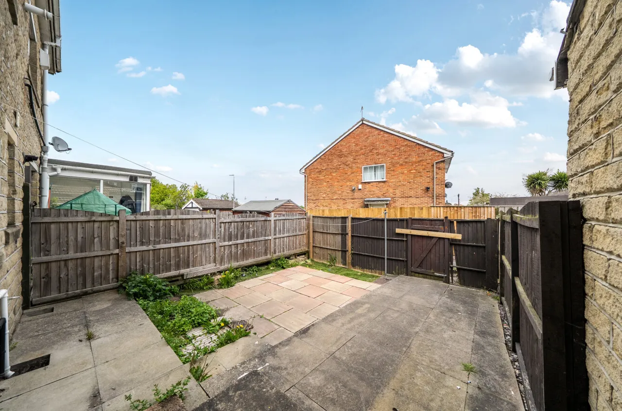 Parkside Road, Farsley, LS28, photo 19