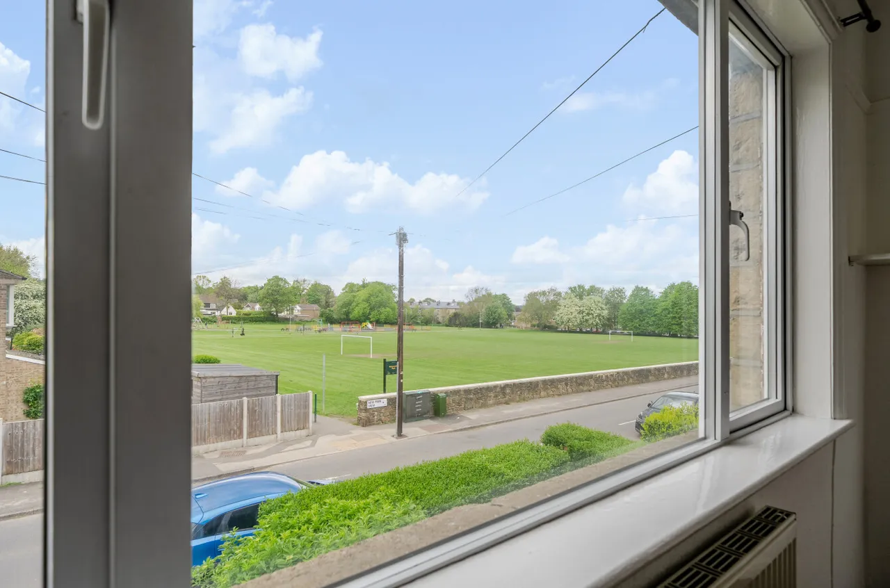 Parkside Road, Farsley, LS28, photo 8