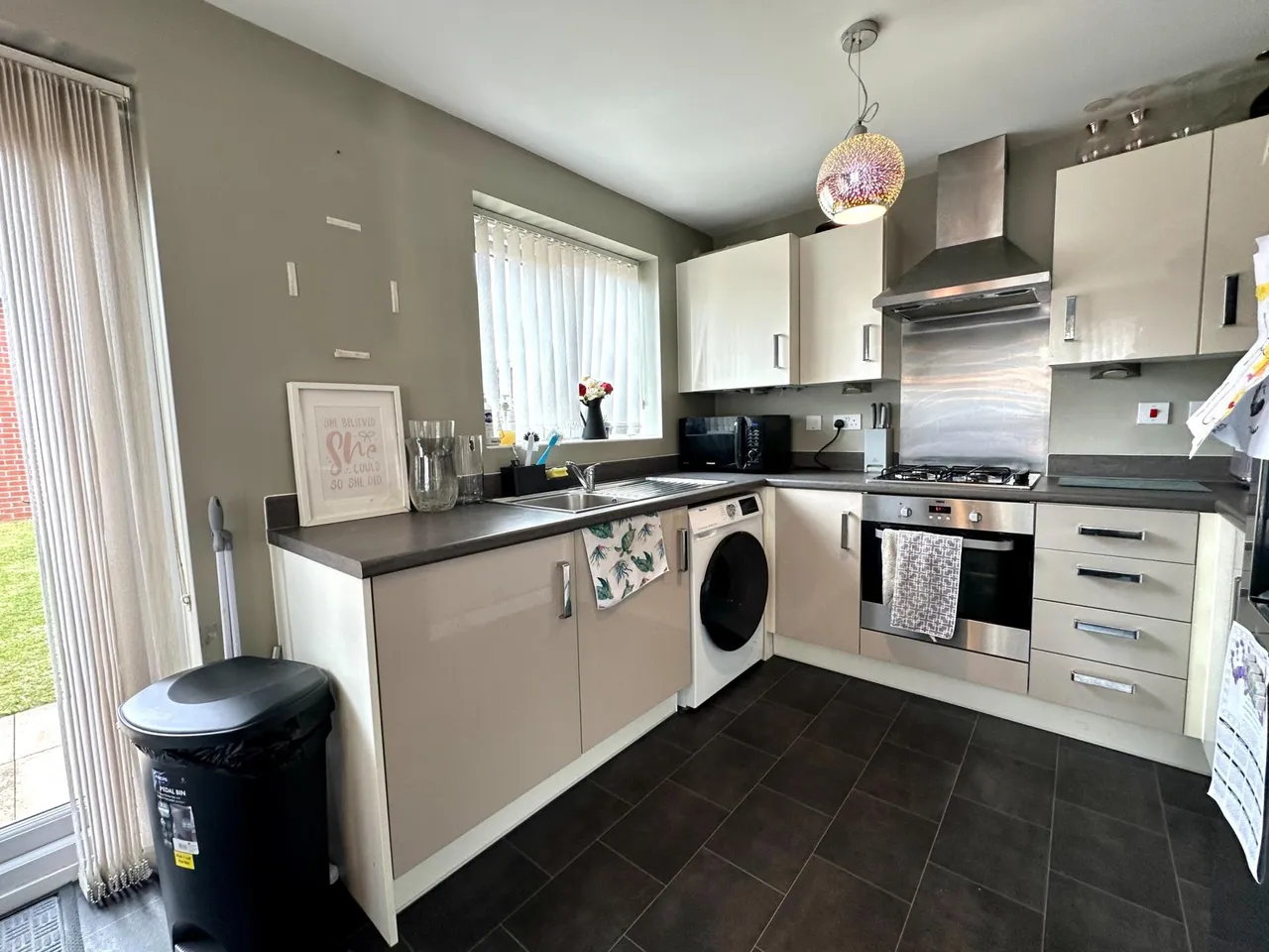 Constantine Way, Bilston, WV14, photo 9