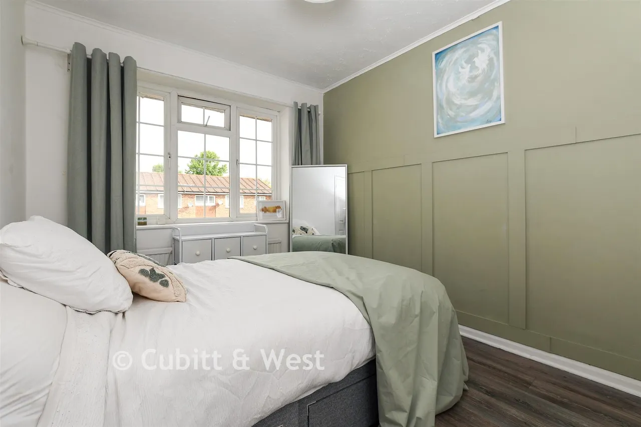 Lindley Road, Godstone, RH9, photo 3