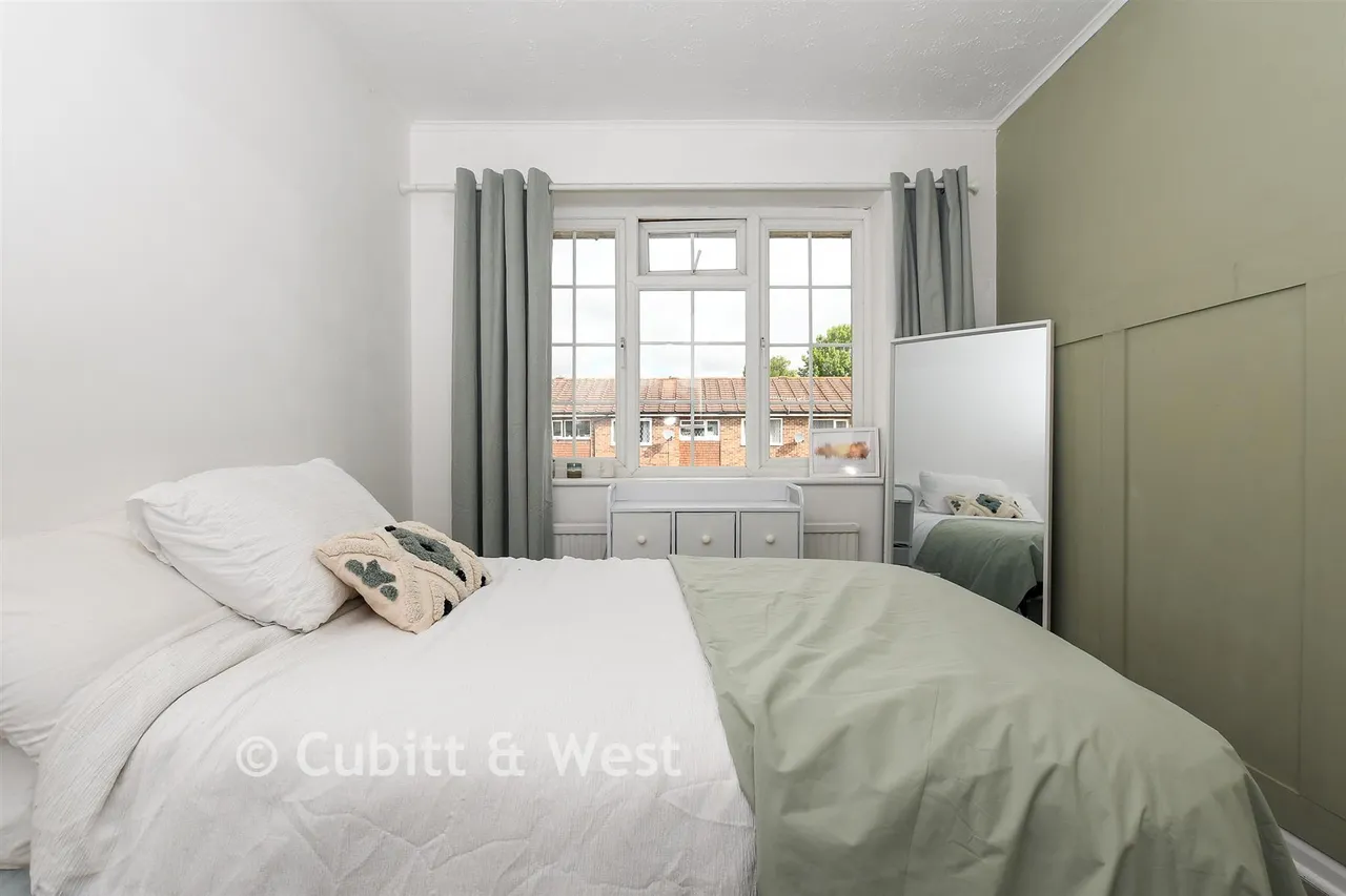 Lindley Road, Godstone, RH9, photo 5