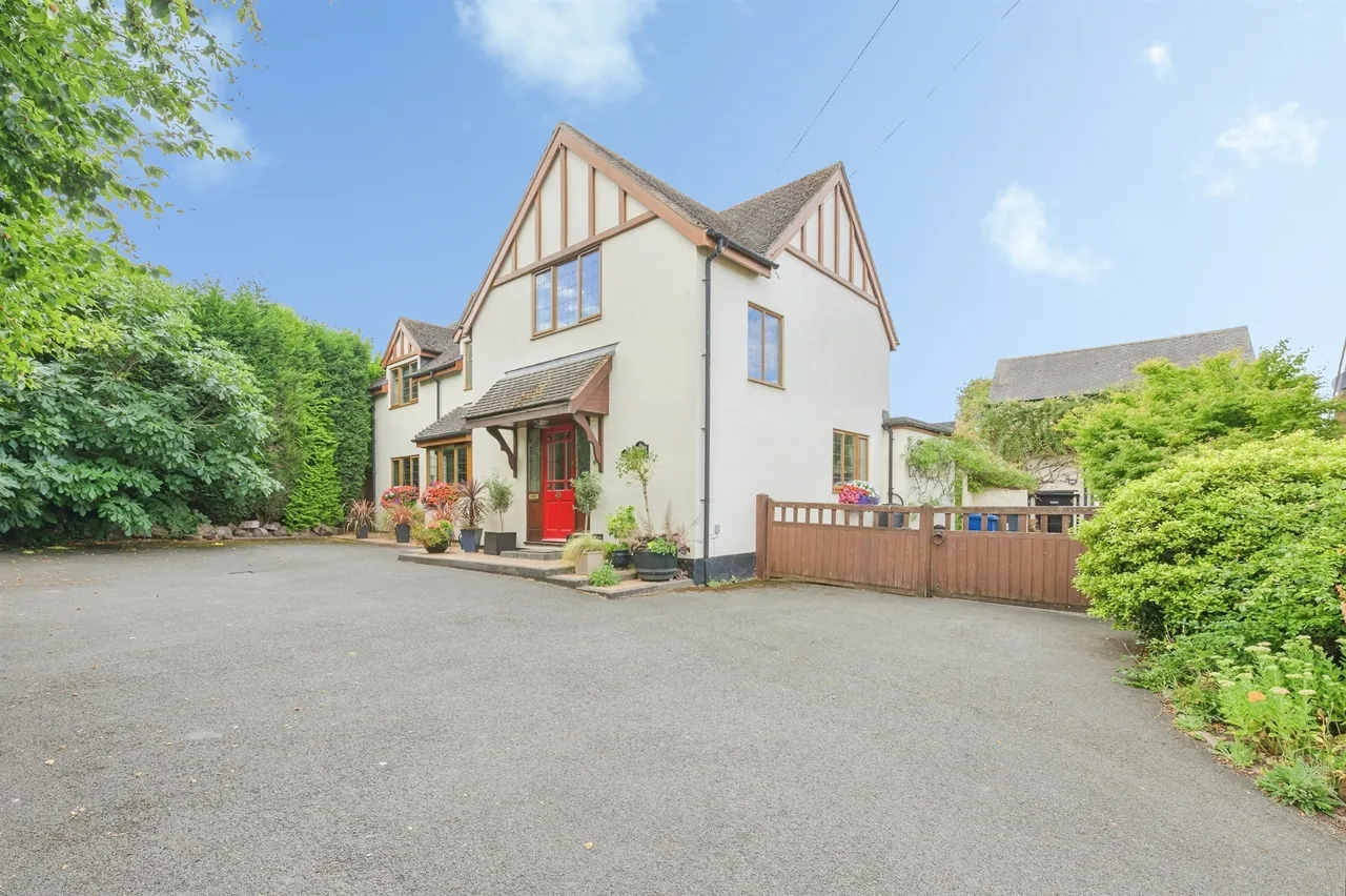 Wilnecote House Drive, Wilnecote, B77, photo 33