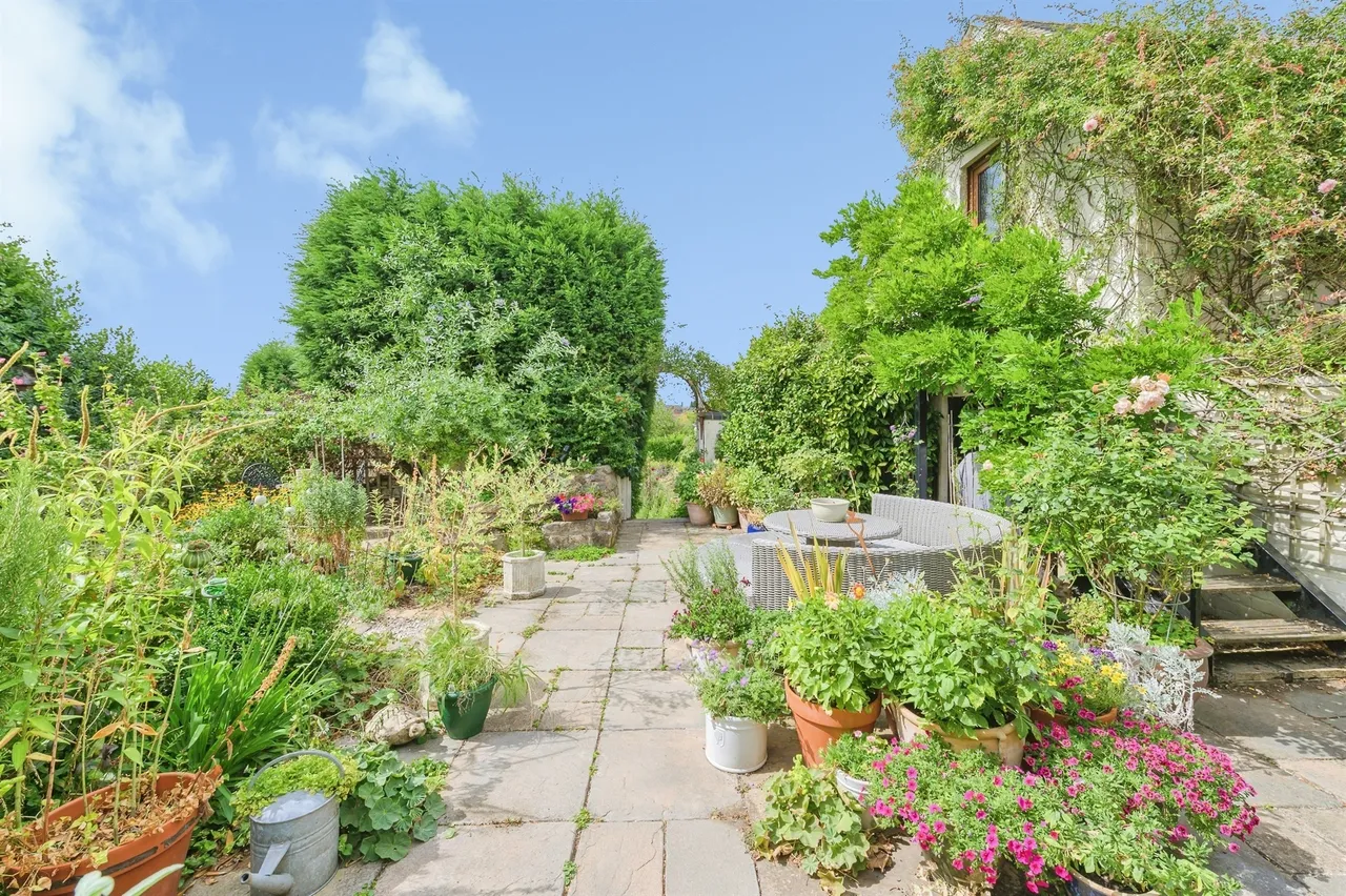 Wilnecote House Drive, Wilnecote, B77, photo 28