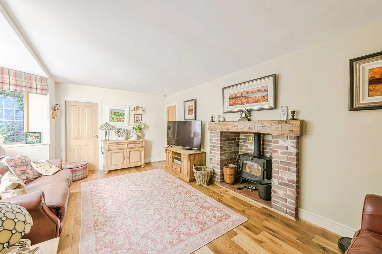 Wilnecote House Drive, Wilnecote, B77, photo 5