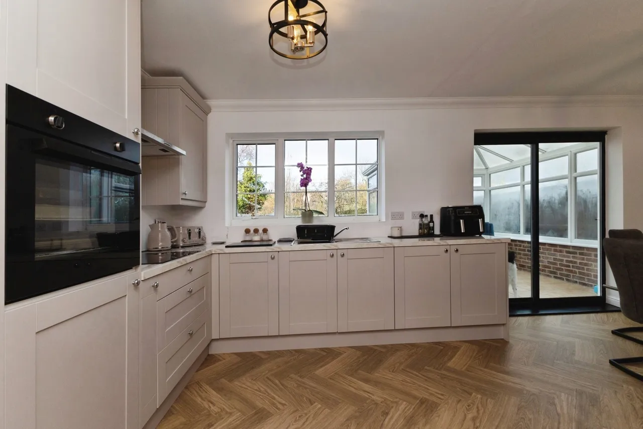 Canon Grove, YARM, Cleveland, TS15, photo 3