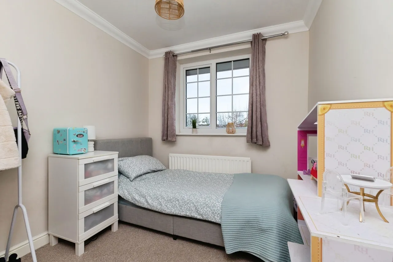 Canon Grove, YARM, Cleveland, TS15, photo 17