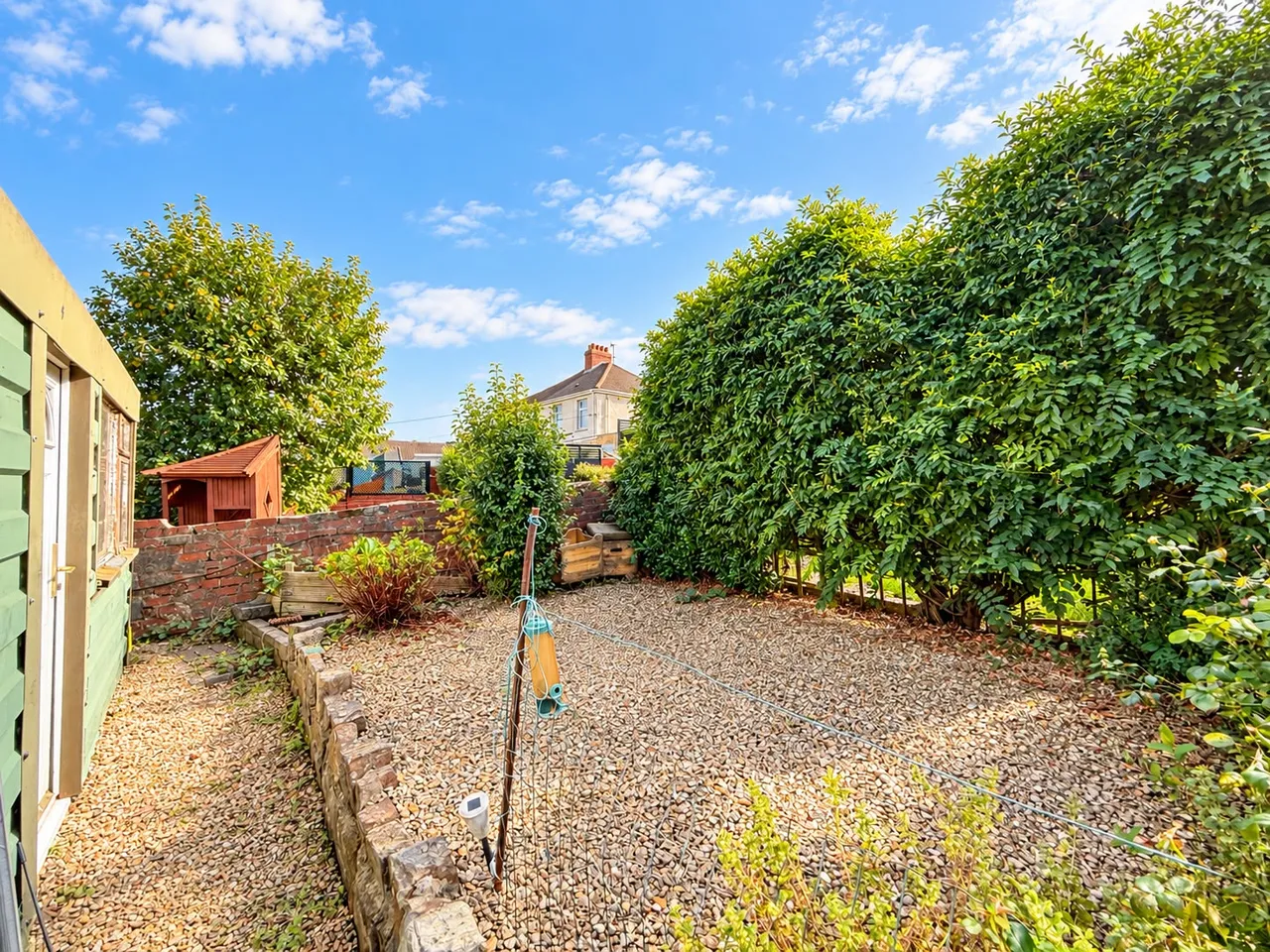 Stebonheath Terrace, Llanelli, SA15, photo 27