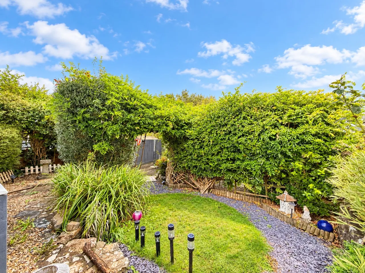 Stebonheath Terrace, Llanelli, SA15, photo 25