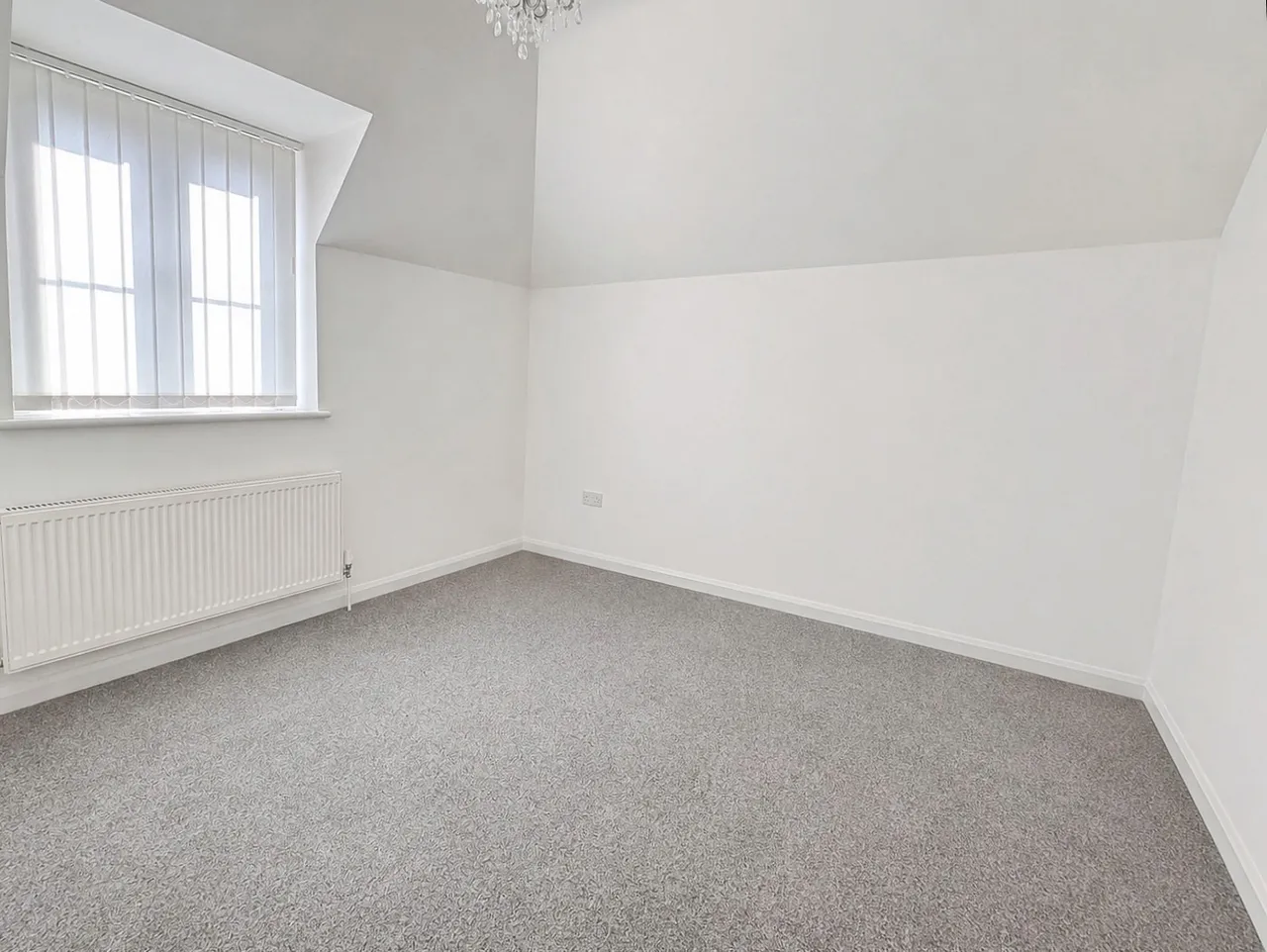 Poyle Road, Tongham, GU10 1DX, photo 7
