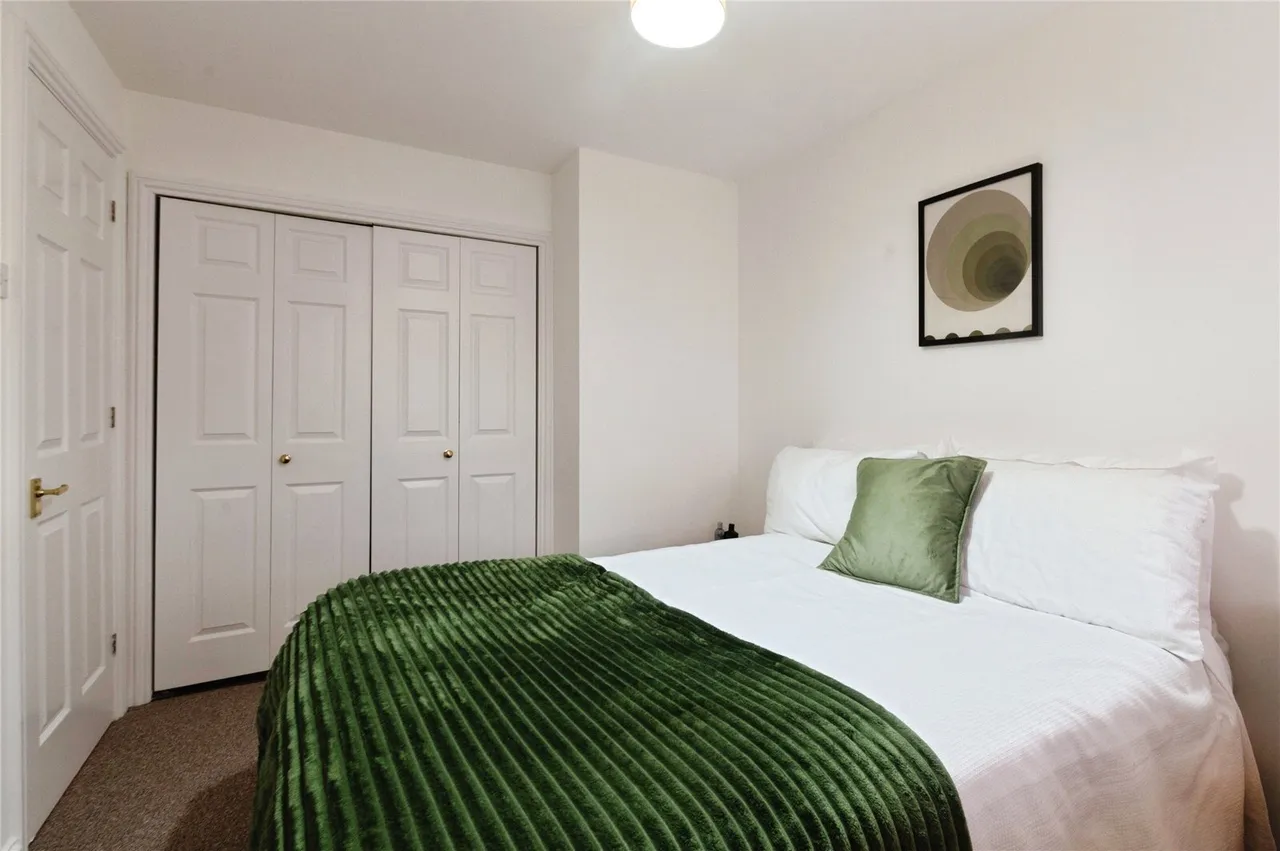 Burns Close, Billericay, Essex, CM11, photo 6