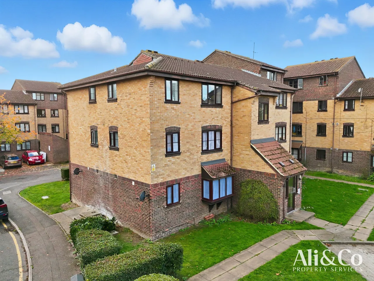 Conway Gardens, Grays, Essex, RM17 6HQ, photo 6