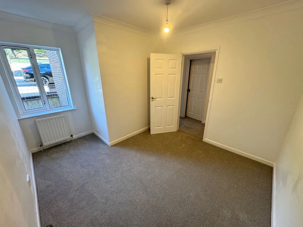 Desborough Avenue, Avery Court, HP11, photo 6