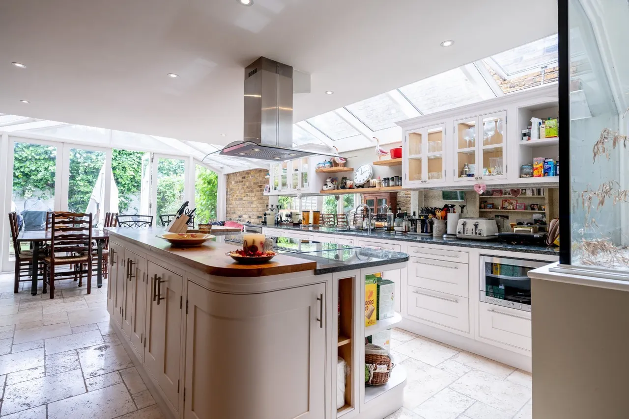 Bovingdon Road, London, SW6, photo 7
