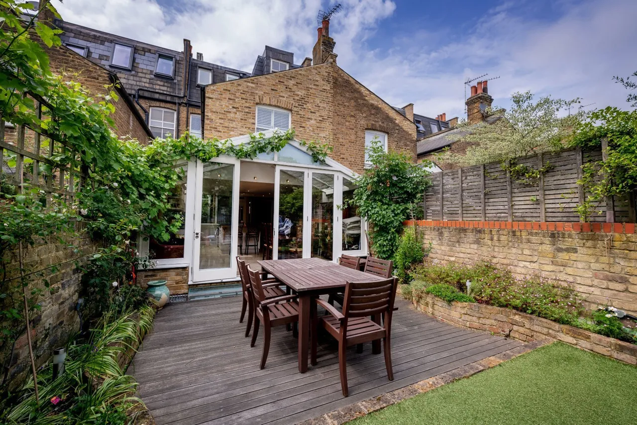 Bovingdon Road, London, SW6, photo 5