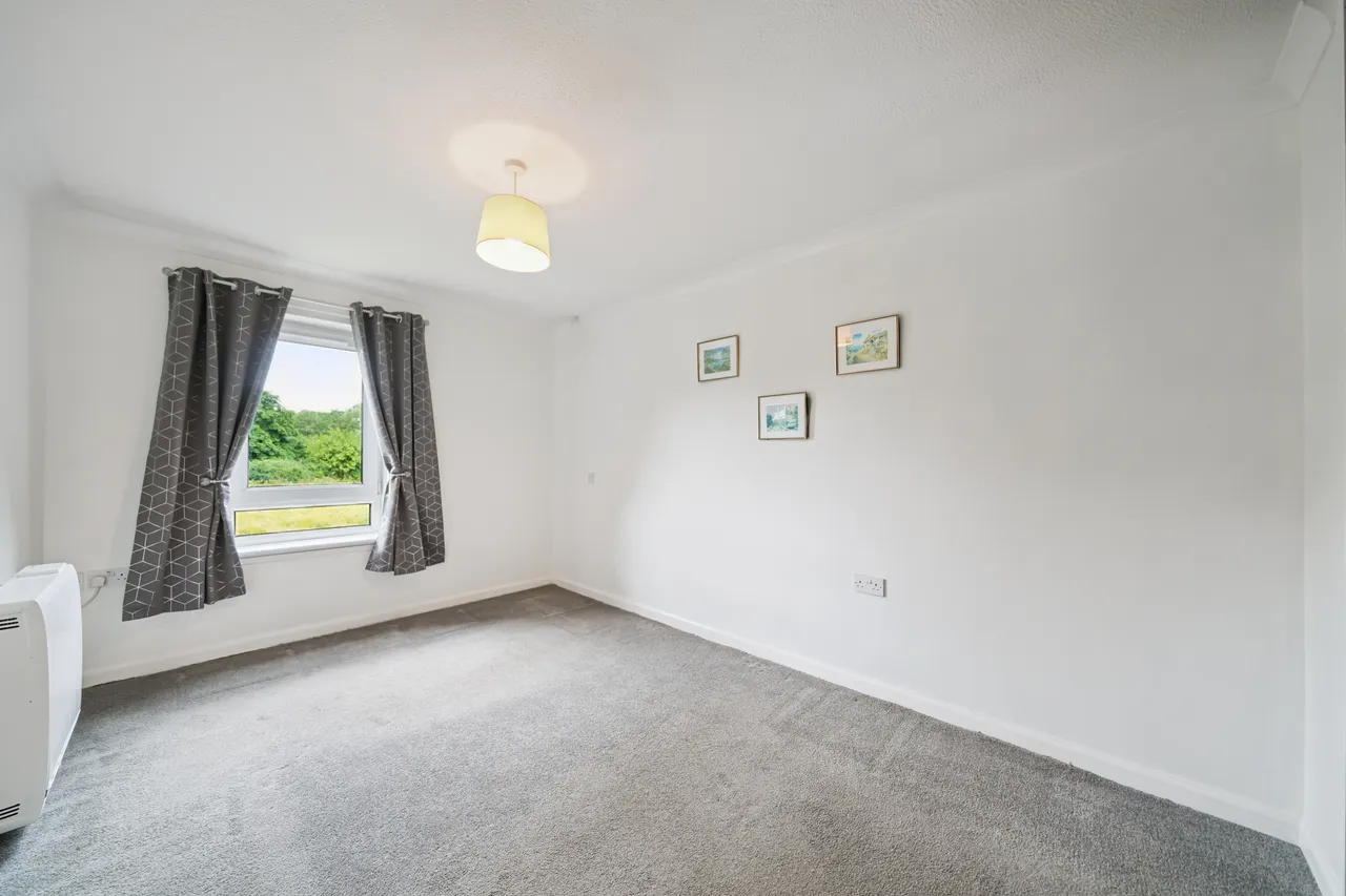 Meadow Way, Newton Mearns, G77, photo 6