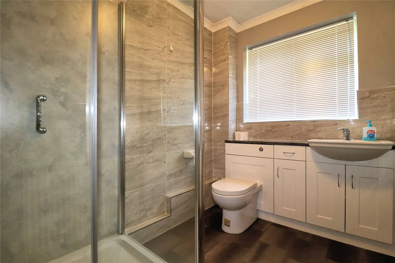 College Lane, Woking, GU22, photo 10