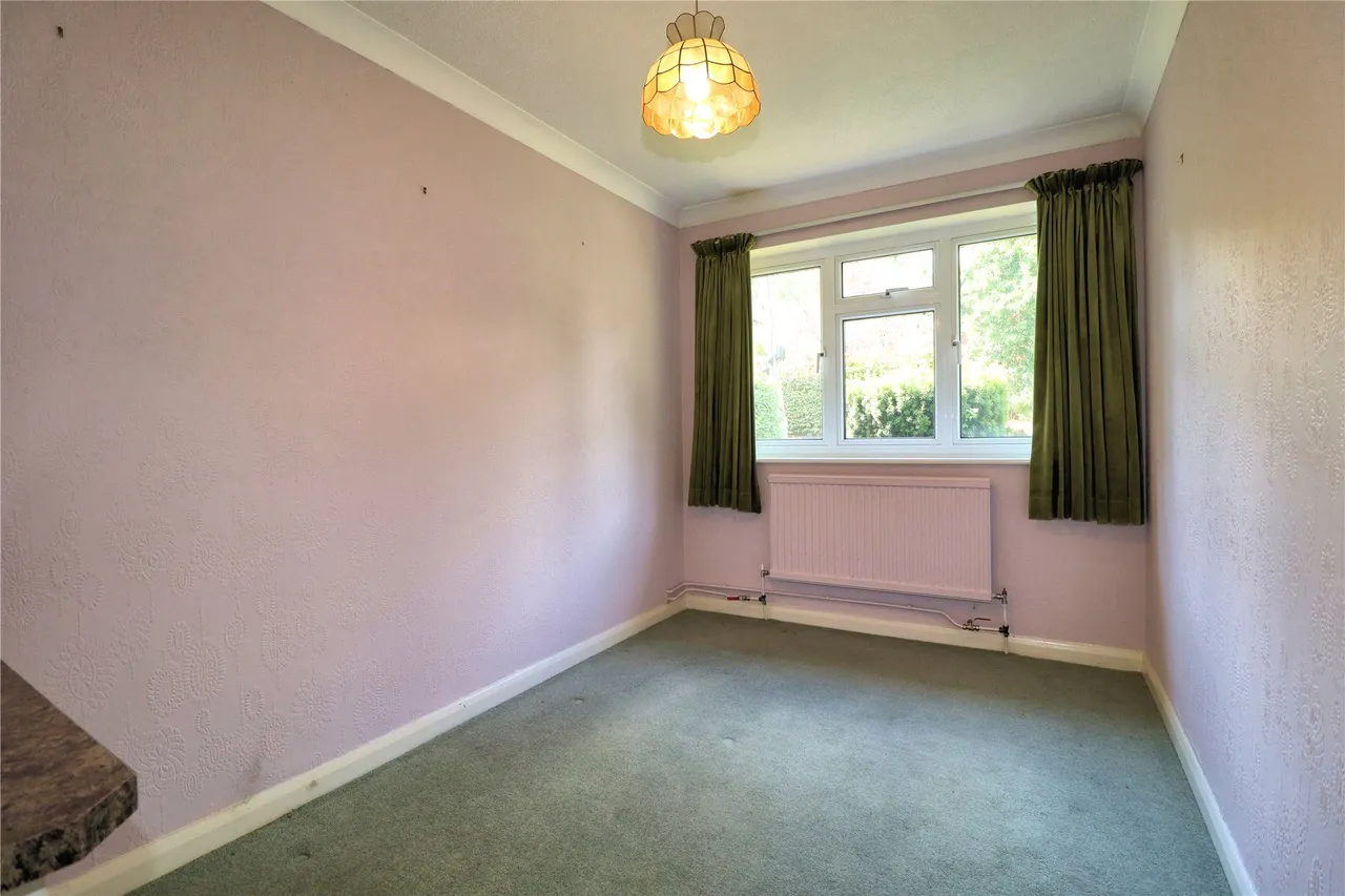 College Lane, Woking, GU22, photo 7