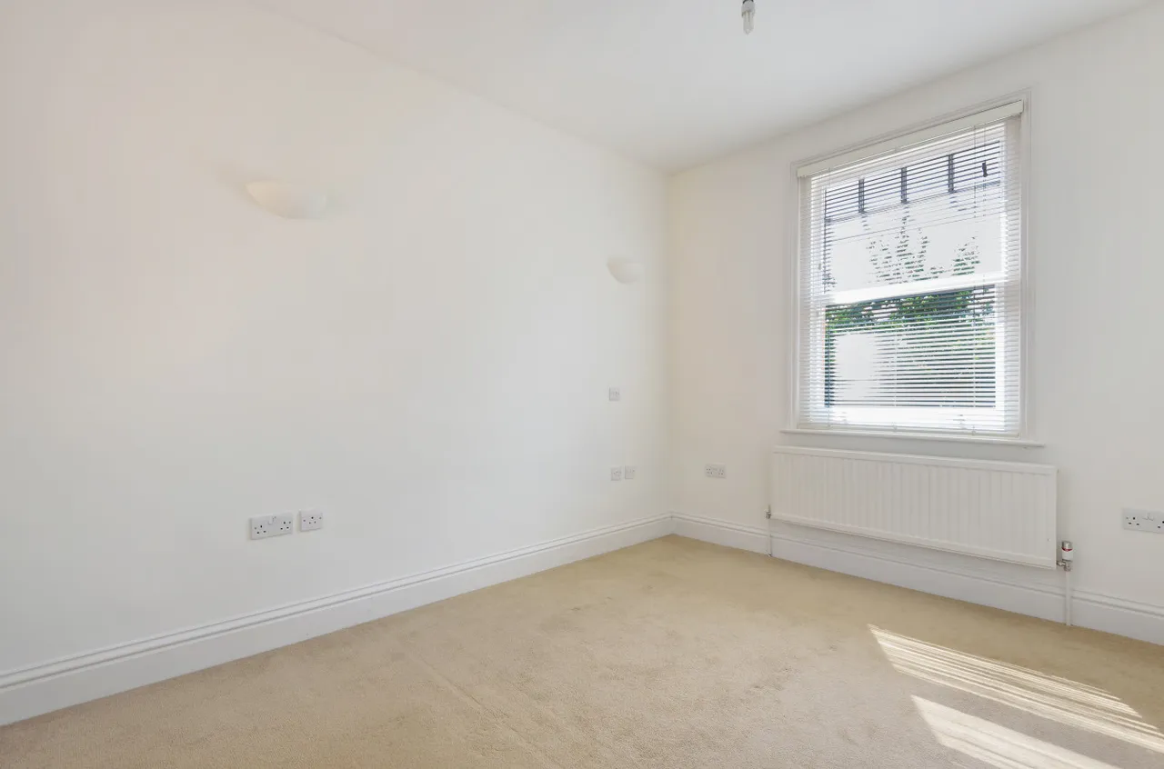 High Street, Rickmansworth, WD3, photo 6