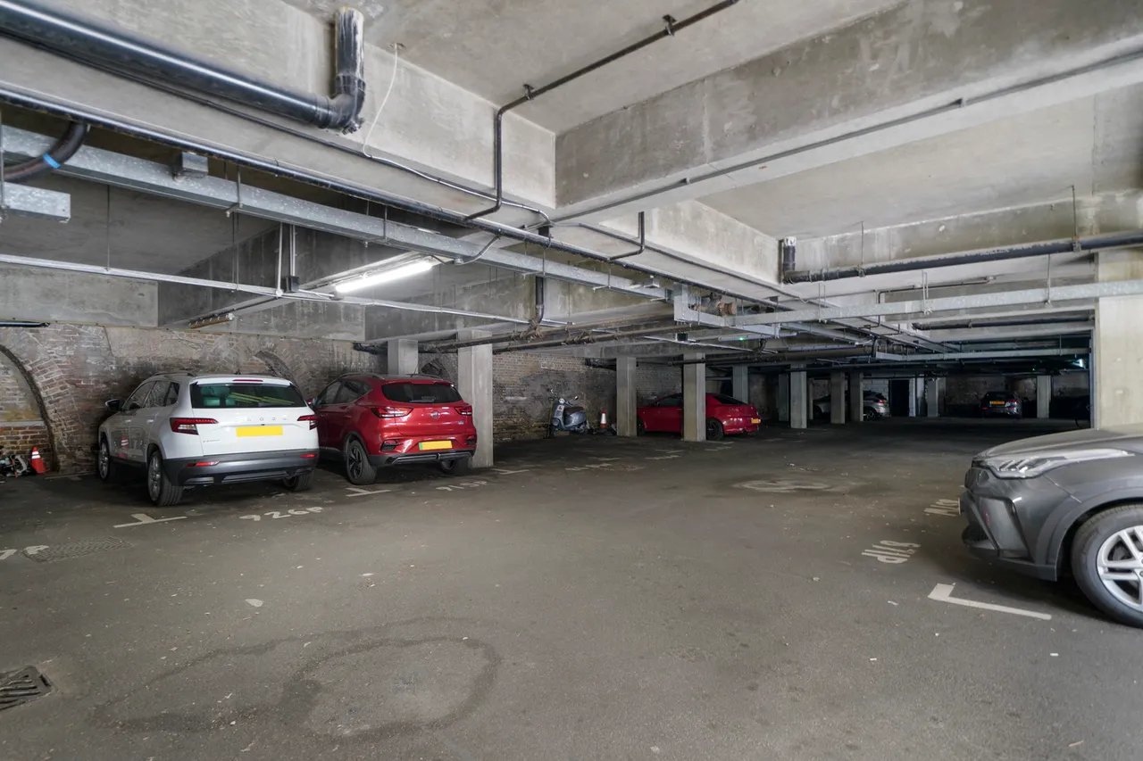 President Drive, London, E1W, photo 19