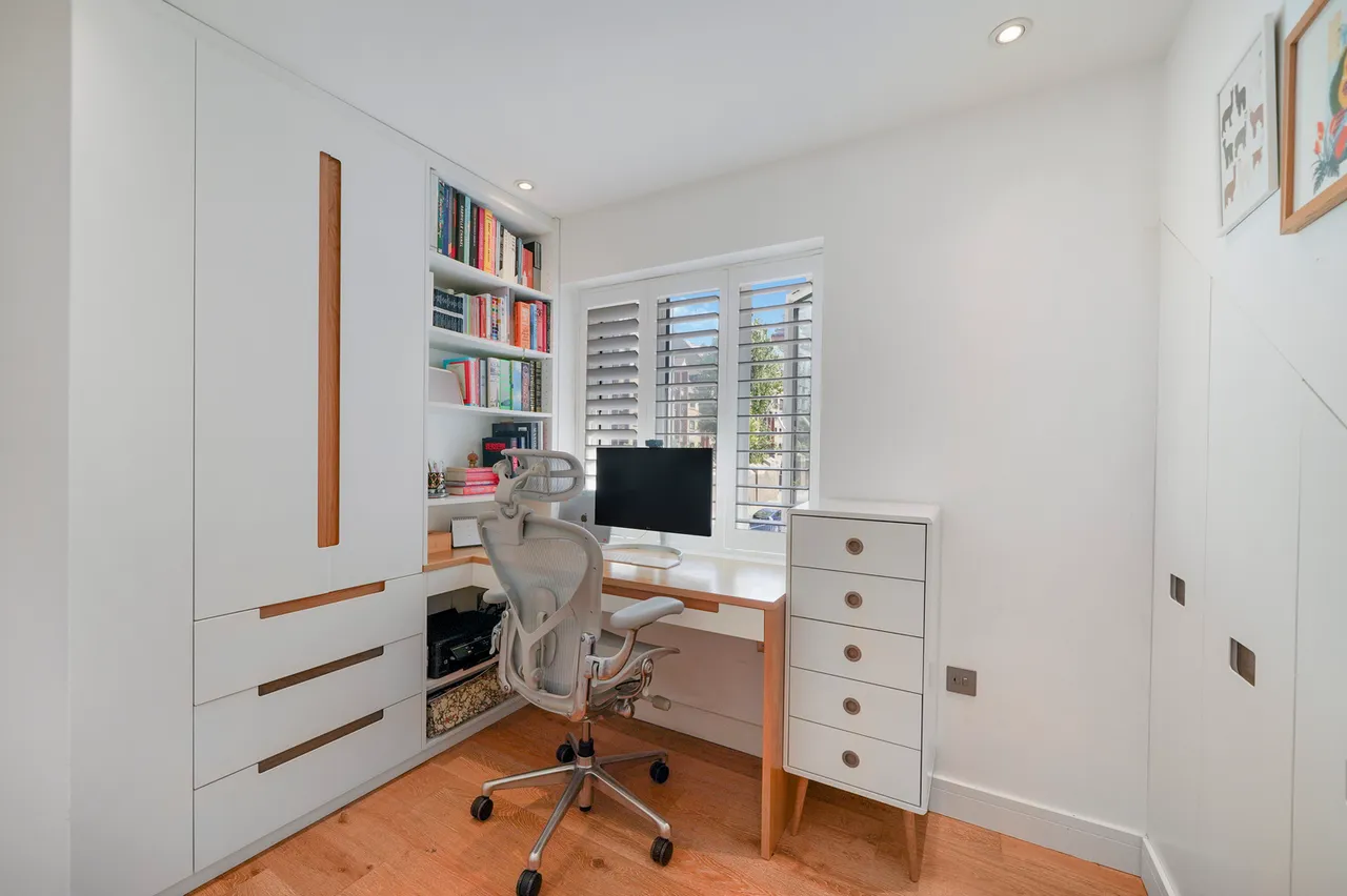President Drive, London, E1W, photo 11
