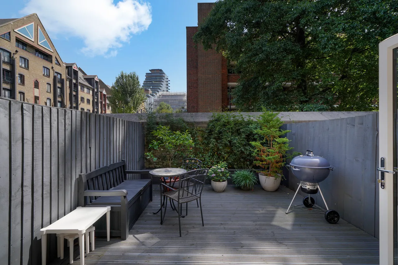 President Drive, London, E1W, photo 6