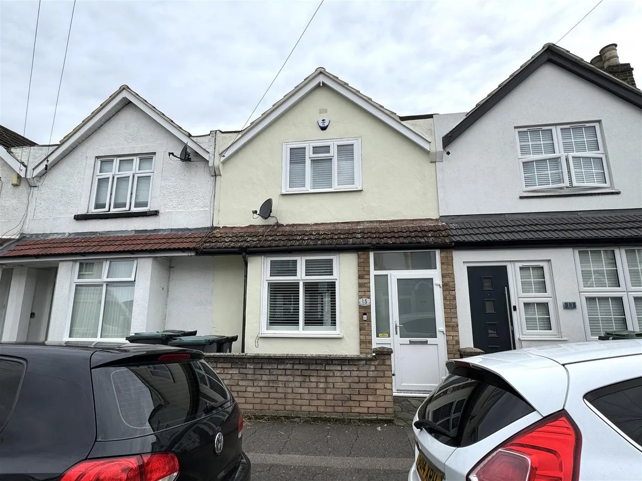 2 bed property to rent — Burnaby Road Northfleet, Gravesend DA11 9JT