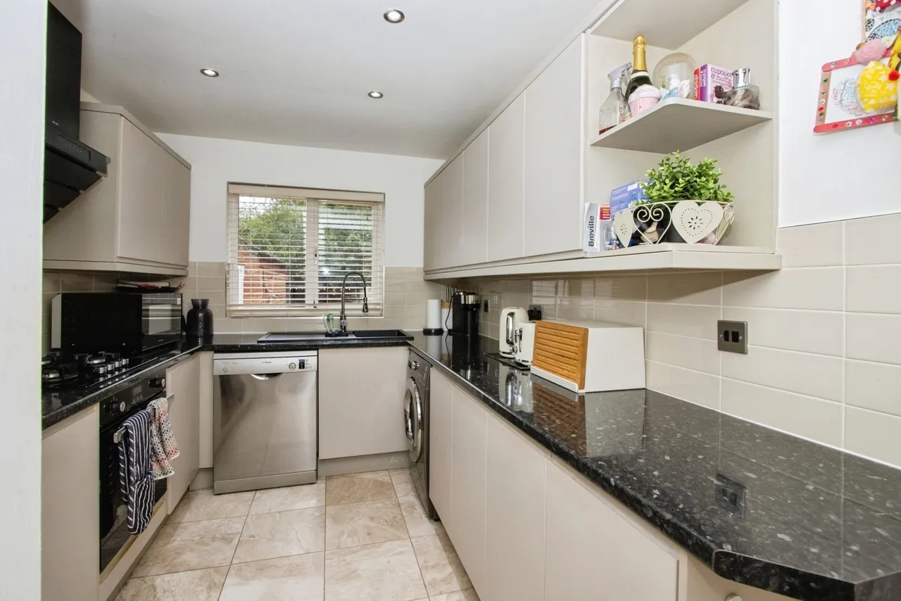 Rushworth Close, Stanley, WF3, photo 8