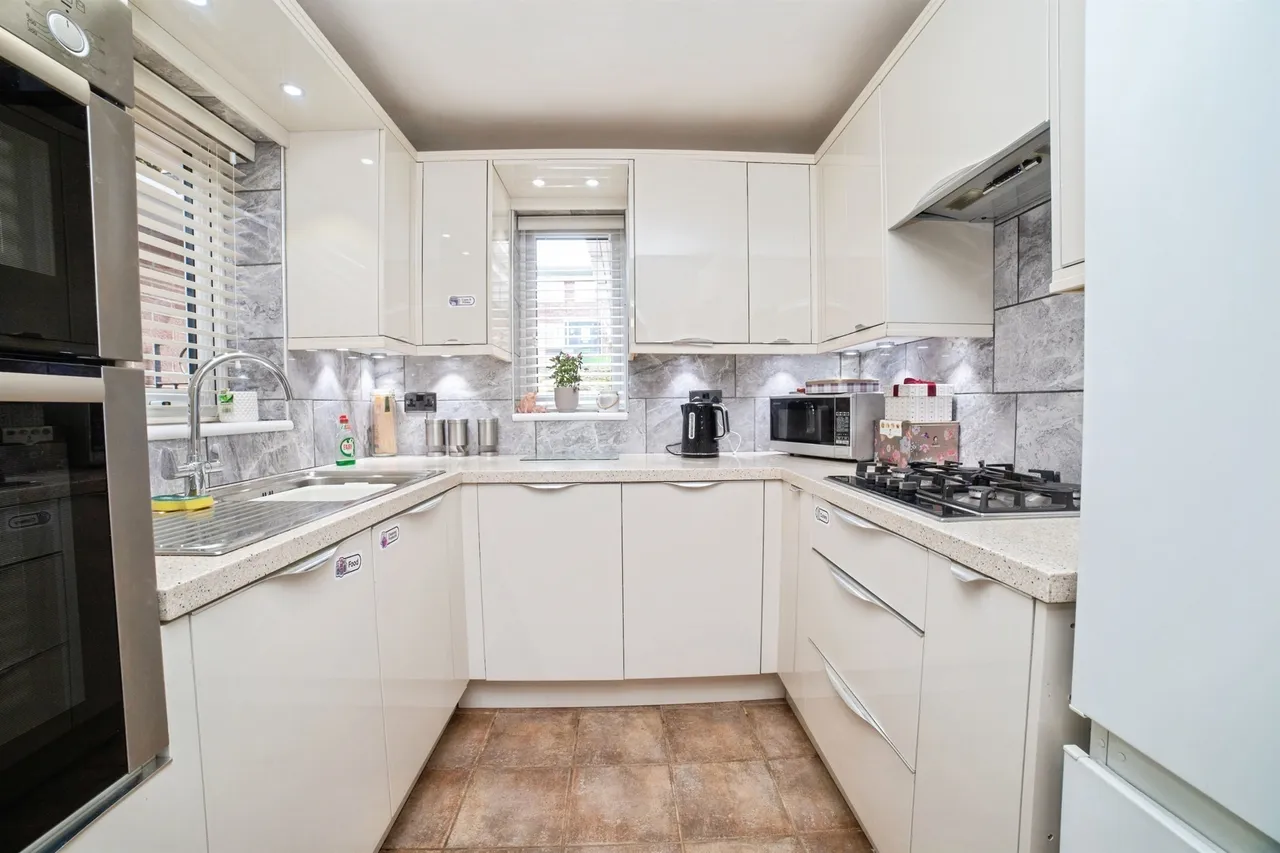 Lynnes Close, Blidworth, NG21, photo 7
