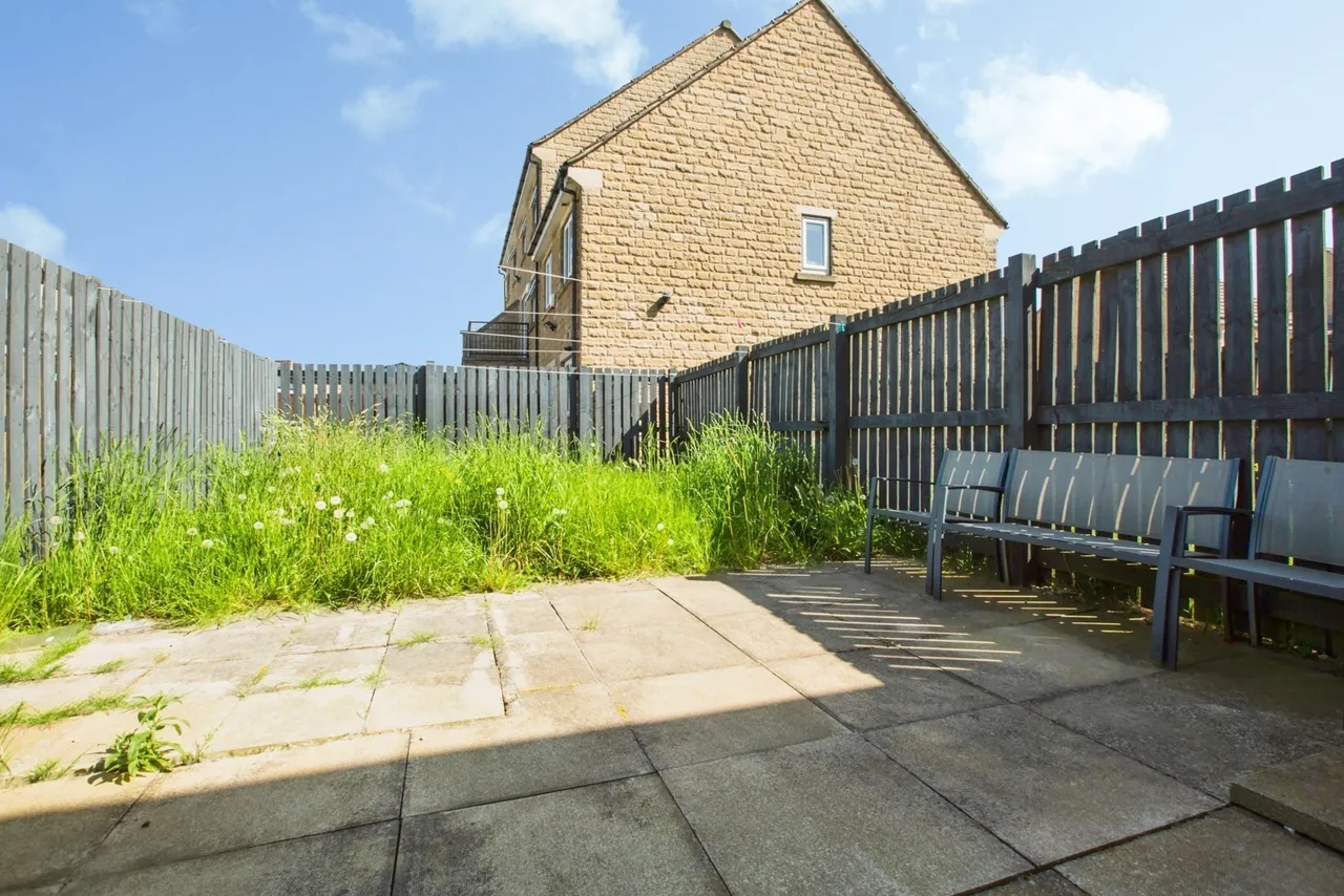 Cusworth Close, Halifax, West Yorkshire, HX1, photo 4