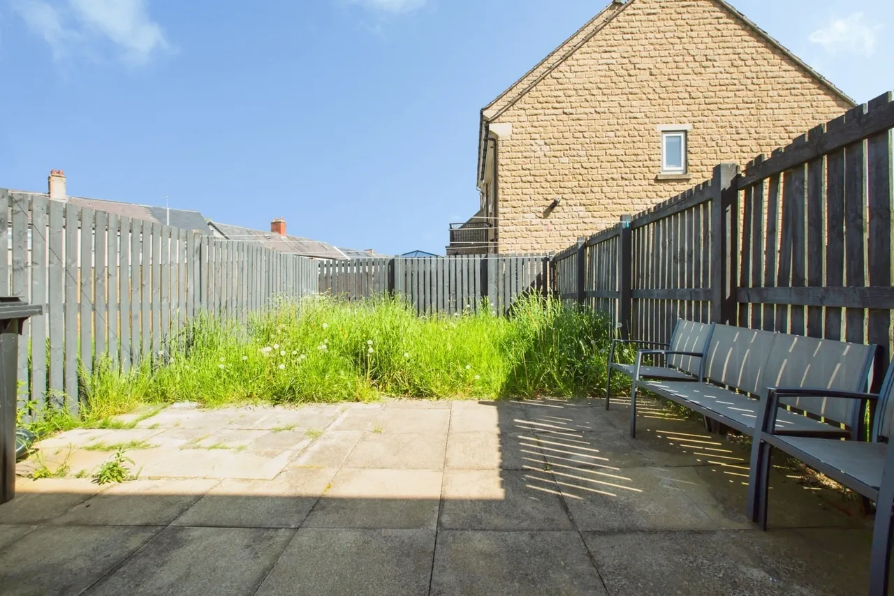 Cusworth Close, Halifax, West Yorkshire, HX1, photo 8