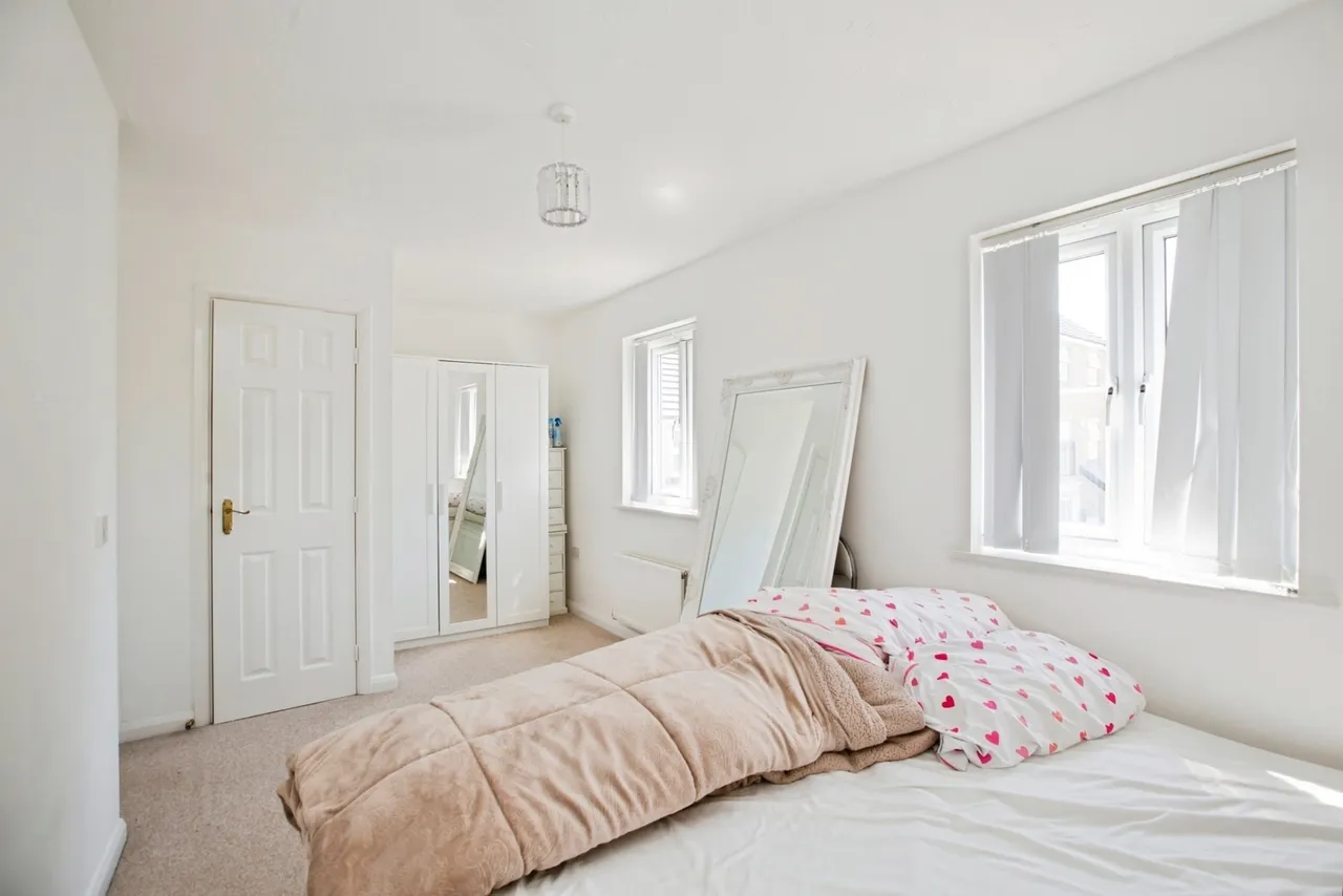 Cusworth Close, Halifax, West Yorkshire, HX1, photo 5
