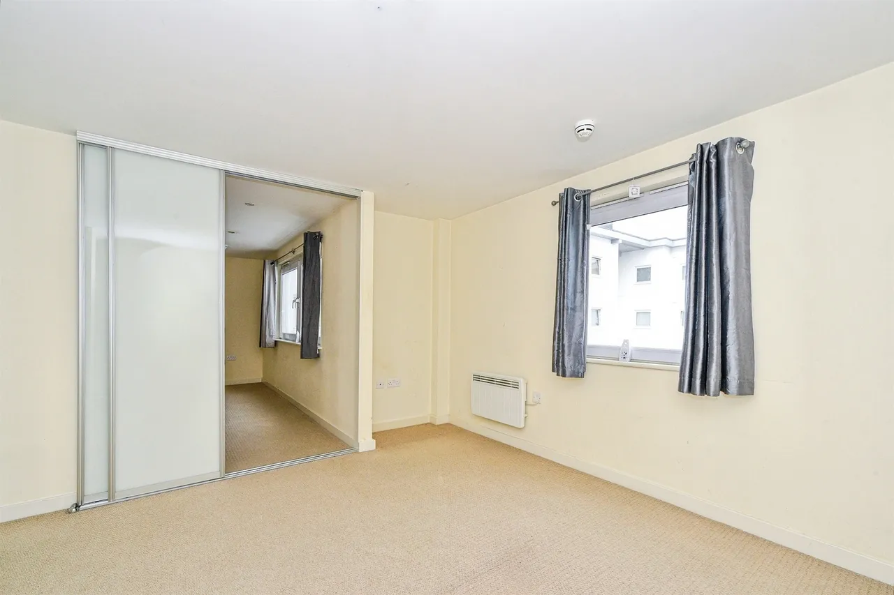 Beckhampton Street, Swindon, SN1, photo 5