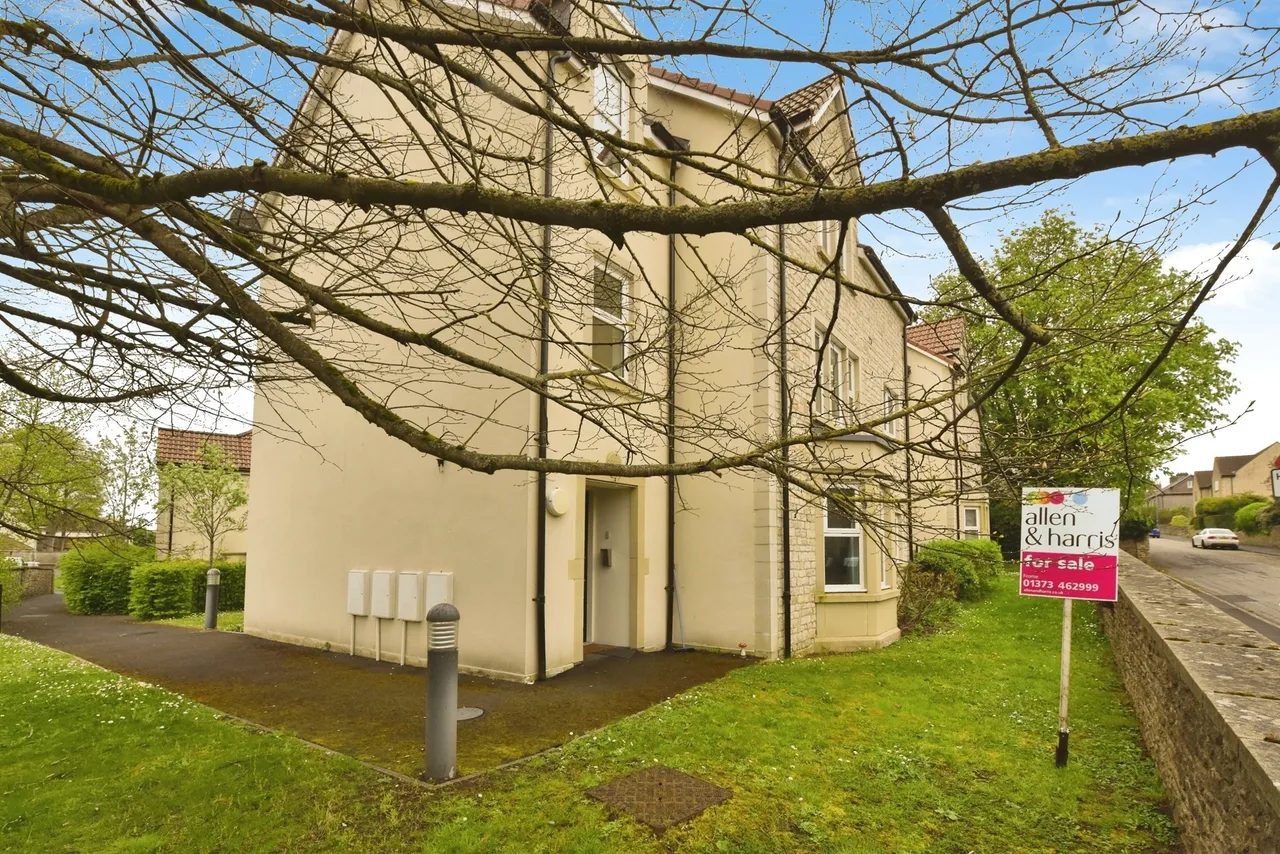 Bennett Gardens, Frome, BA11, photo 18