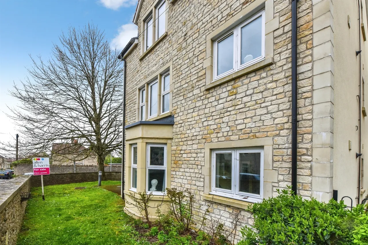 Bennett Gardens, Frome, BA11, photo 19