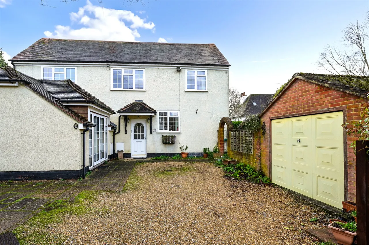 Cedar Road, Farnborough, Hampshire, GU14 7AX, photo 12