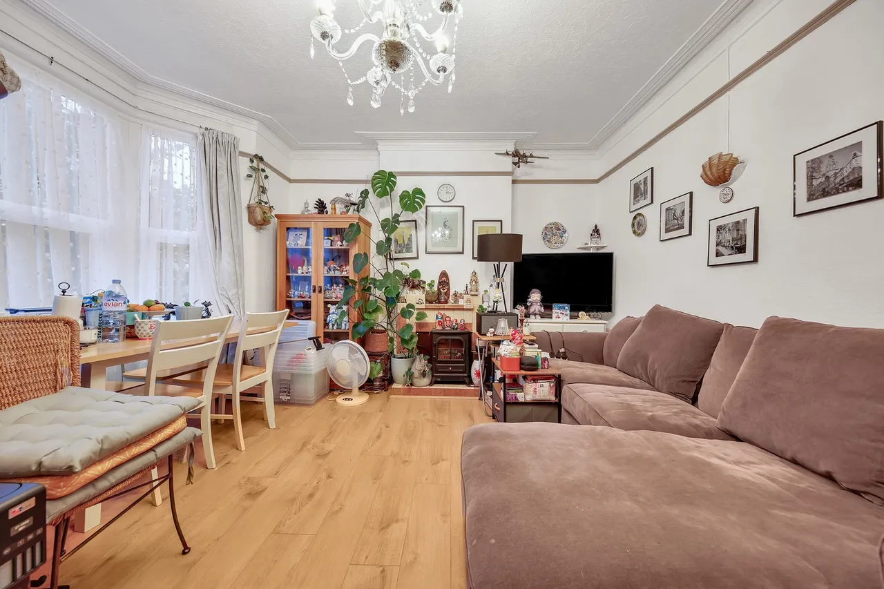 26 Cranmer Road, London, E7 0JW, photo 13