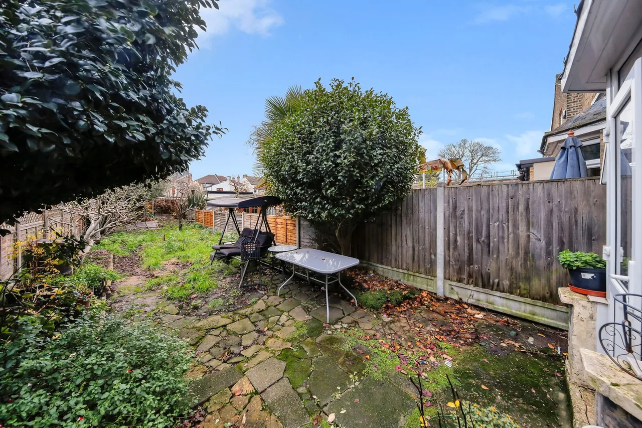26 Cranmer Road, London, E7 0JW, photo 22