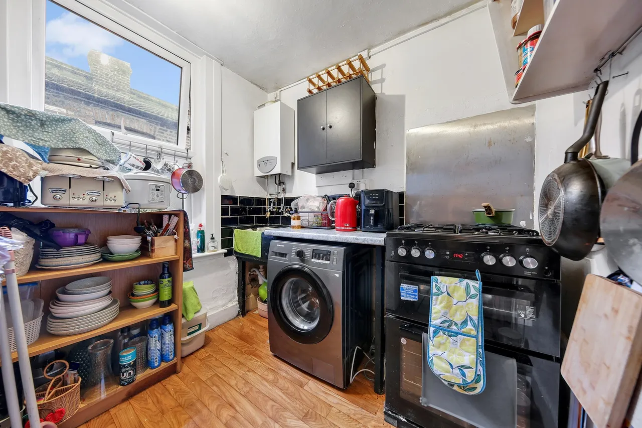 26 Cranmer Road, London, E7 0JW, photo 18