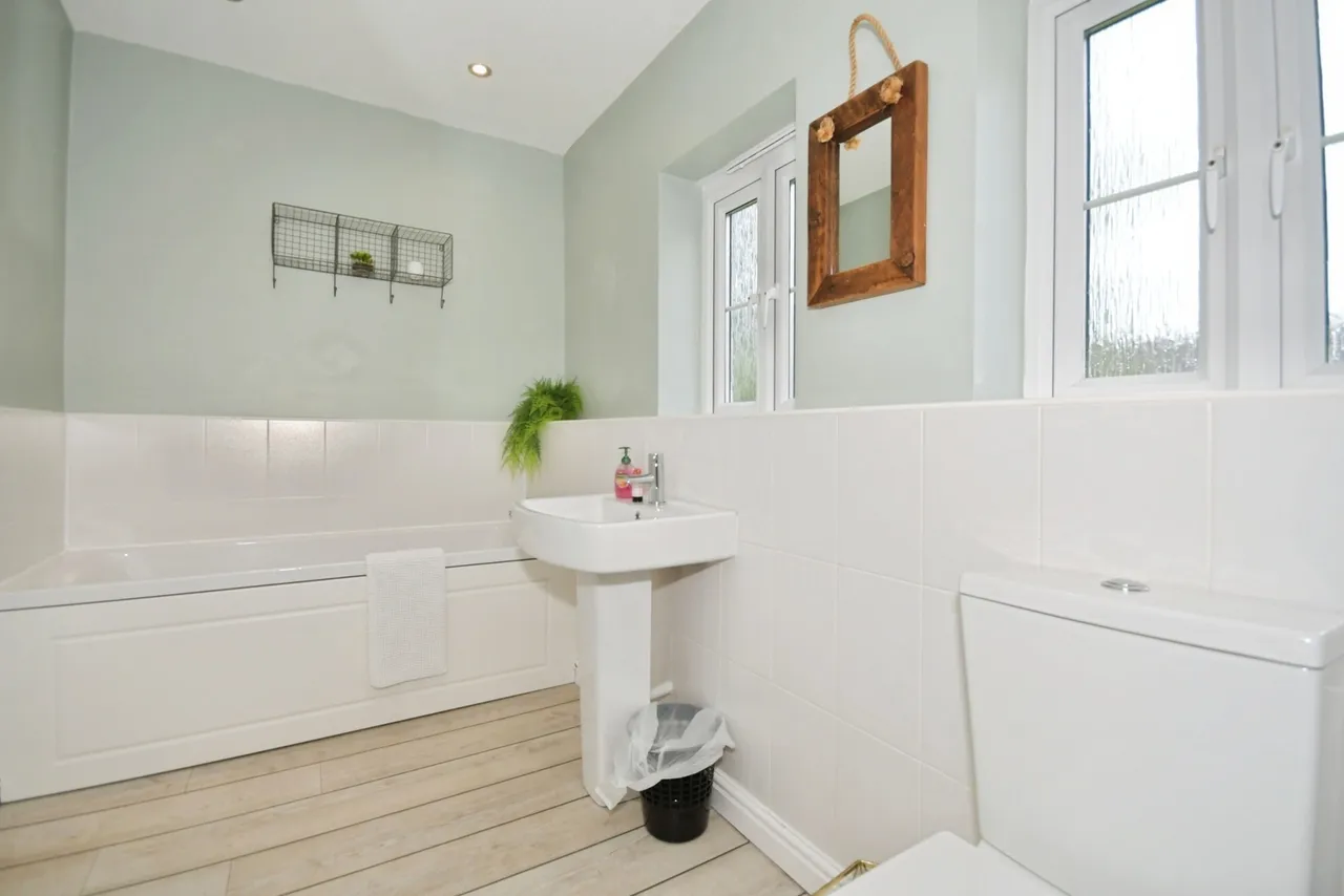 Otterhole Close, BUXTON, Derbyshire, SK17, photo 33