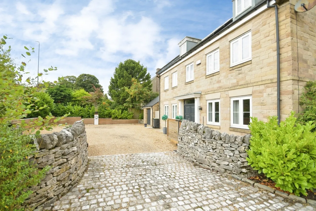 Otterhole Close, BUXTON, Derbyshire, SK17, photo 38