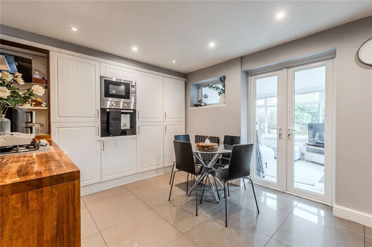 Fosse Way, Garforth, LS25, photo 4