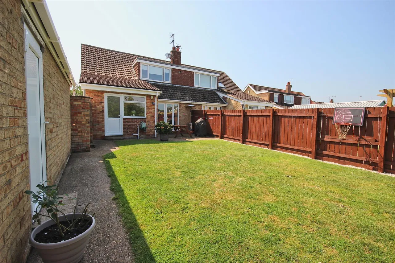 Cawood Drive, Skirlaugh, photo 11