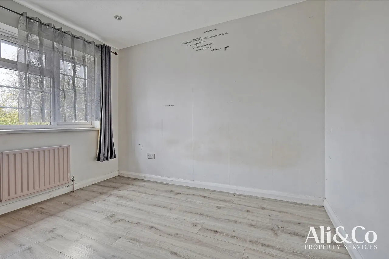 Archates Avenue, Grays, Essex, RM16 6QS, photo 14