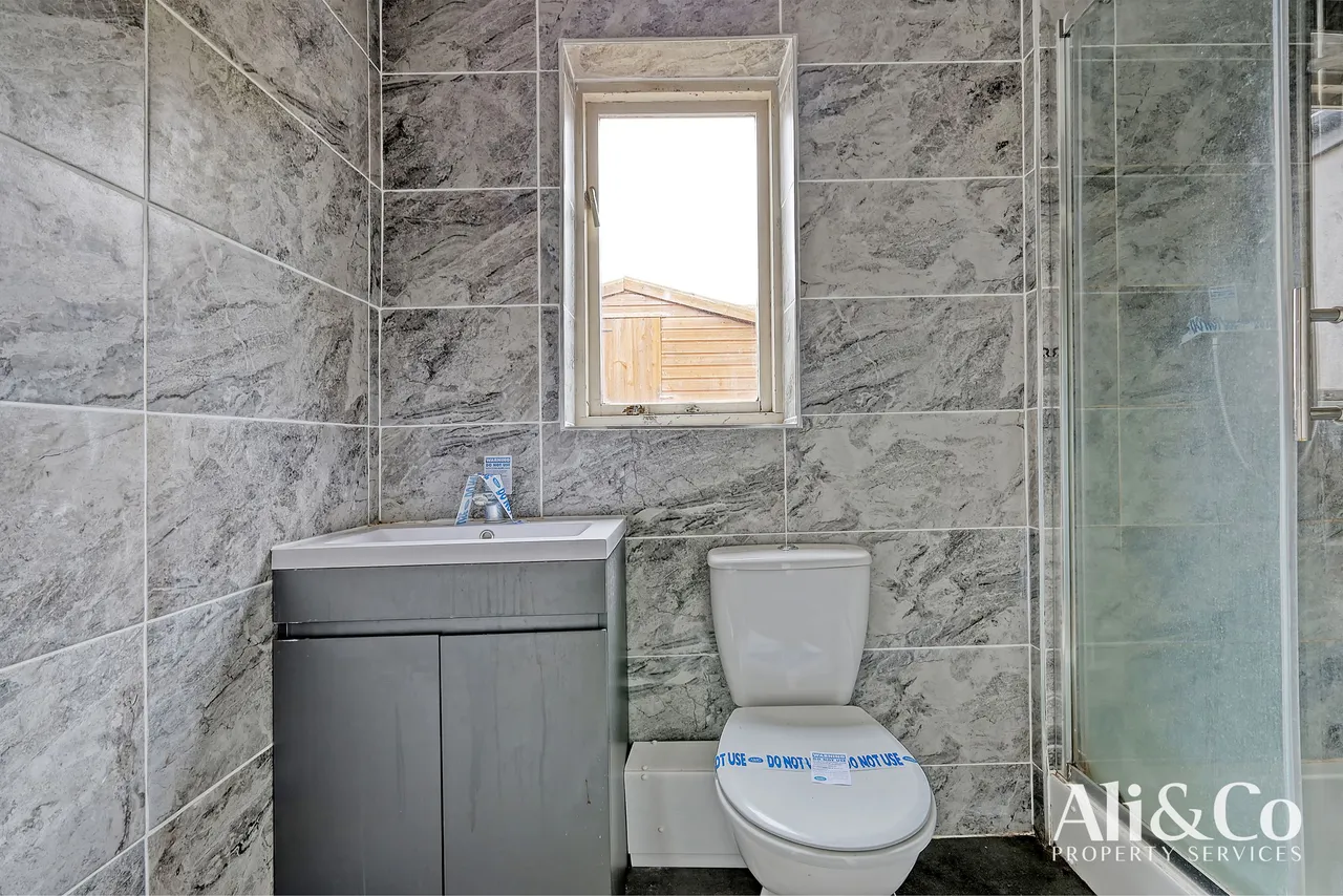 Archates Avenue, Grays, Essex, RM16 6QS, photo 10