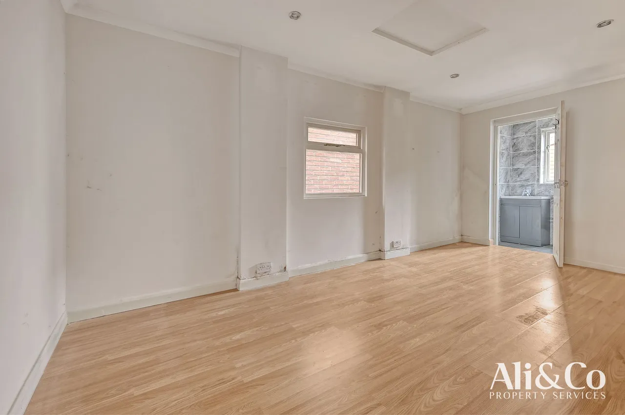 Archates Avenue, Grays, Essex, RM16 6QS, photo 5