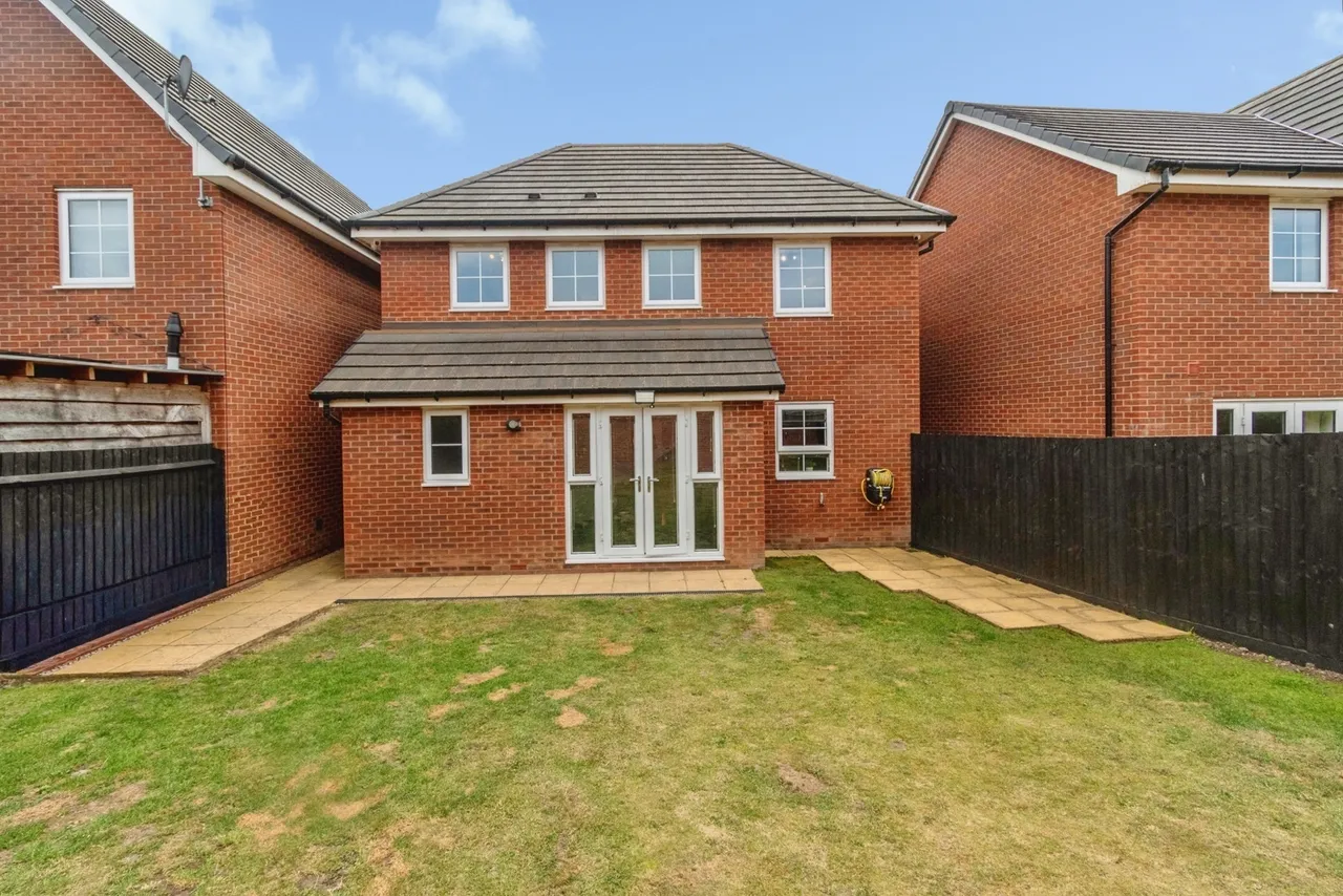 Simmons Drive, Hednesford, Cannock, WS12, photo 17