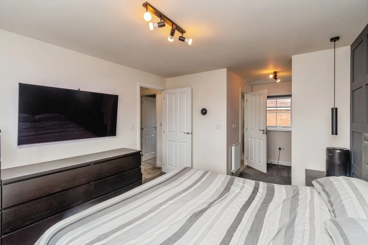 Simmons Drive, Hednesford, Cannock, WS12, photo 8